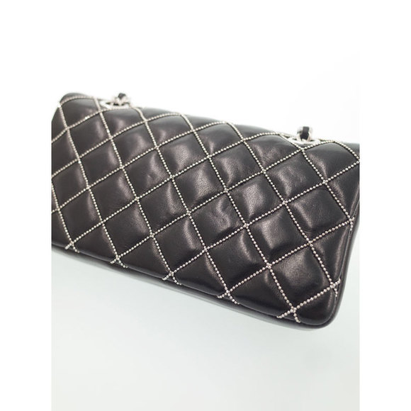 Chanel Matelasse Chain Shoulder Bag Black - Picture 4 of 9